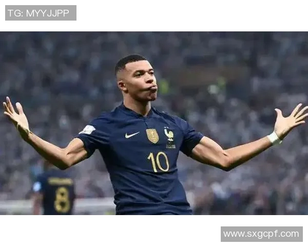 法国欧洲杯足球明星大盘点：从齐达内到姆巴佩的传奇之路