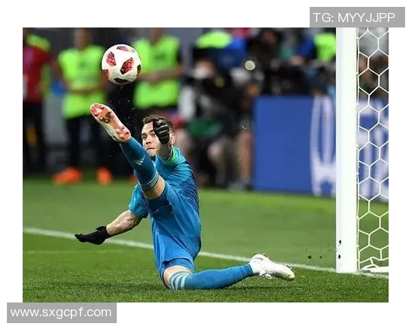 足球巨星经典射门瞬间全景展现力量与美学结合之艺术